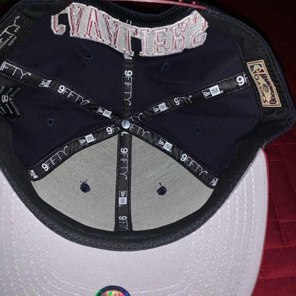 Cavaliers SnapBack - Picture 3 of 5